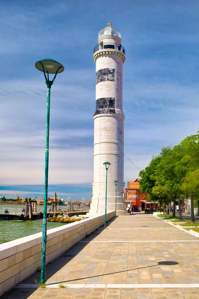 Historic lighthouse at the island of Murano near Venice — Stock Photo, Image