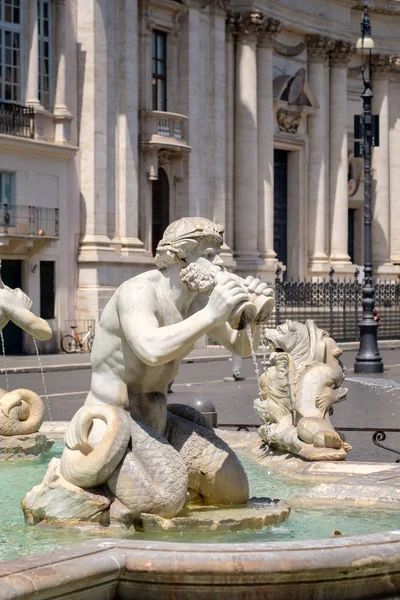 Detail Moor fontána na náměstí Piazza Navona v Římě — Stock fotografie