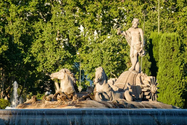 De fontein van de Neprune in Madrid — Stockfoto