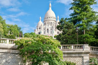 Paris 'teki Sacre Coeur Bazilikası.