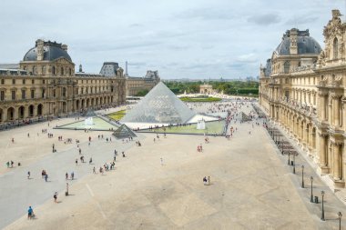 The Louvre Museum in Paris clipart