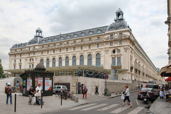Музей Д "Орсе в Париже
