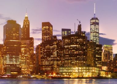 Aşağı Manhattan bir görünümü ile New York'ta günbatımı