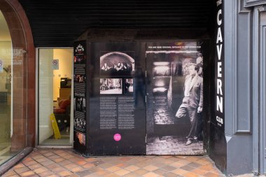 Liverpo 'daki Mathew Sokağı' ndaki Mağara Kulübü 'nün orijinal girişi.