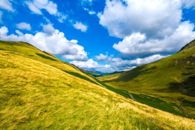 İngiltere 'nin ünlü Lake District dağları arasında güzel bir vadi.