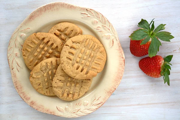 Peanut butter cookies on rustic white background — Stock Photo, Image