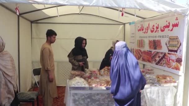 Azonosítatlan Személyek Észak Afganisztáni Mazar Sharif Ban 2018 Ban — Stock videók