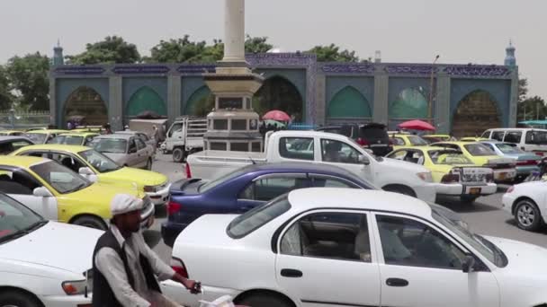 Utcai Forgalom Mazar Sharifban Észak Afganisztánban 2018 Ban — Stock videók