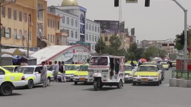 Tráfego Rua Mazar Sharif Afeganistão Norte 2018 — Vídeo de Stock