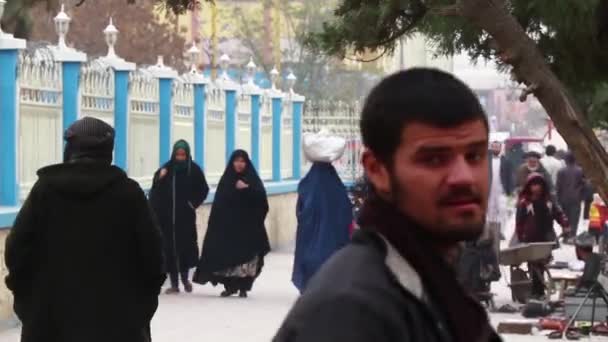 Oidentifierat Afghanskt Folk Centrum Mazar Sharif Norra Afghanistan 2018 — Stockvideo