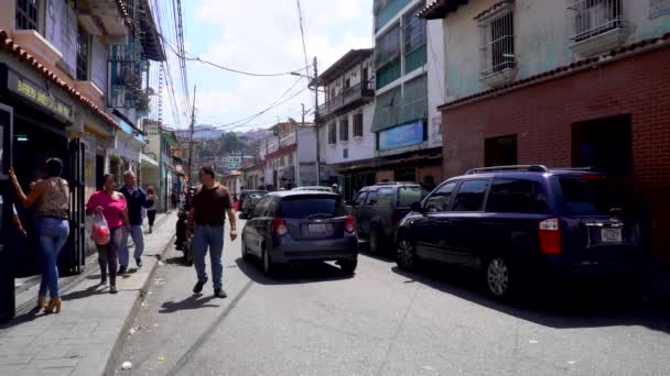 Pessoas Não Identificadas Tráfego Rua Parte Colonial Distrito Petare Caracas — Vídeo de Stock