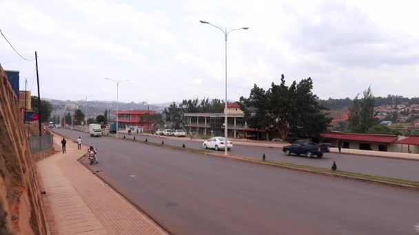 Οδική Κυκλοφορία Στην Οδό Sonatube Στο Κιγκάλι Της Ρουάντα Τον — Αρχείο Βίντεο