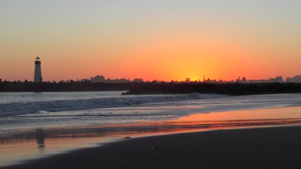 Santa Cruz Breakwater Aka Walton Maják Při Západu Slunce Jak — Stock video