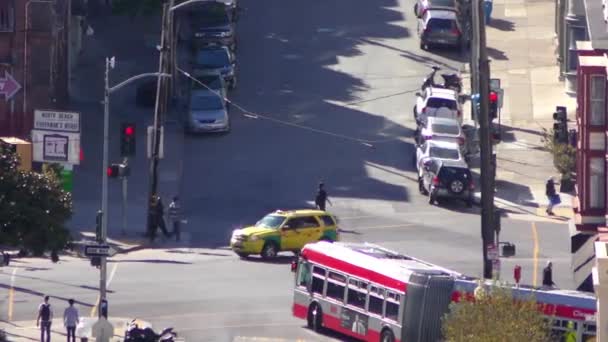 Azonosítatlan Személyek Utcai Forgalom Filbert Streeten Telegraph Hilltől San Franciscóban — Stock videók