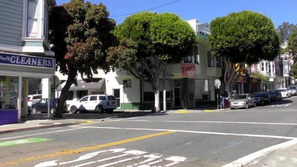 2018年10月頃カリフォルニア州サンフランシスコのグレンパーク地区のストリートシーン — ストック動画