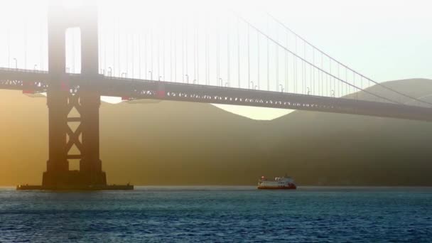 Golden Gate Bridge Sunset Seen Chrissy Field San Francisco California — Stock Video