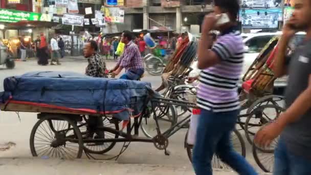 Onbekenden Straatverkeer Ring Road Wijk Adabor Van Dhaka Hoofdstad Van — Stockvideo