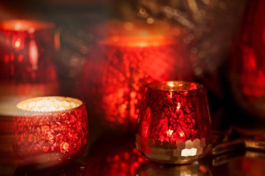 Gelecek sezon için Noel süslemesi