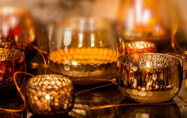 Gelecek sezon için Noel süslemesi