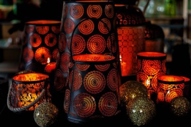 Gelecek sezon için Noel süslemesi