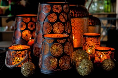 Gelecek sezon için Noel süslemesi