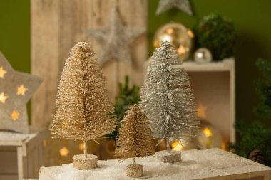 Gelecek sezon için Noel süslemesi