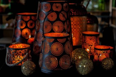 Gelecek sezon için Noel süslemesi