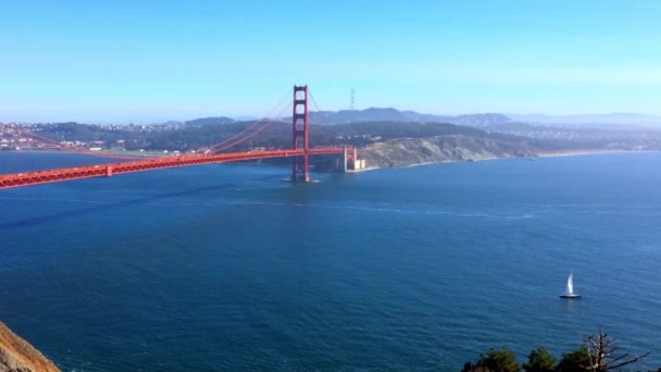 Γέφυρα Golden Gate Όπως Φαίνεται Από Marine Headlands Σαν Φρανσίσκο — Αρχείο Βίντεο