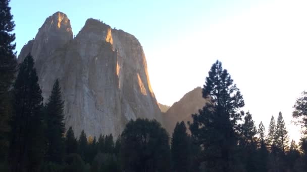 Widok Lasy Góry Parku Narodowym Yosemite Sierra Nevada Kalifornia — Wideo stockowe