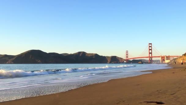 Golden Gate Bridge Seen Baker Beach San Francisco California Usa — Stock Video