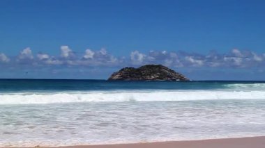 Hint Okyanusu Seyşeller Adaları 'nda, Doğu Afrika' nın doğusunda.