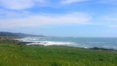 Half Moon Bay, Venice Beach, Pillar Point, California 'daki güzel Kaliforniya manzarası. ABD