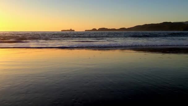 Golden Gate Bridge Visto Baker Beach Tramonto San Francisco California — Video Stock