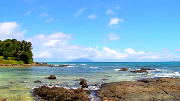 セーシェル諸島のインド洋 東アフリカ大陸から1500キロ東に位置する115島の国 — ストック動画