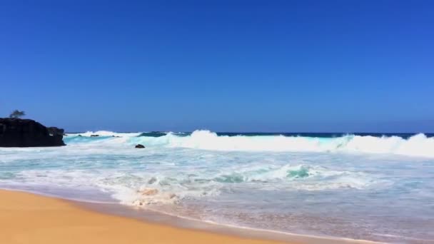 Vista Deslumbrante Paisagem Ondas Oceânicas Pacíficas Perto Havaí — Vídeo de Stock