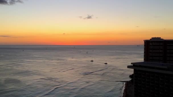 Zapis Wspaniałego Widoku Zachodu Słońca Pacyficzne Fale Oceanu Pobliżu Hawajów — Wideo stockowe