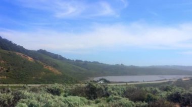 Half Moon Bay, Venice Beach, Pillar Point, California 'daki güzel Kaliforniya manzarası. ABD