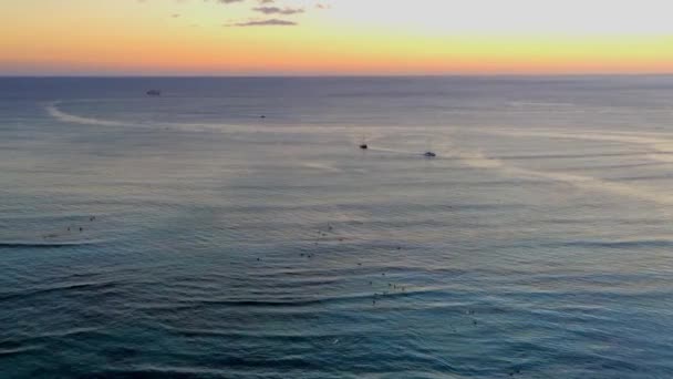 Underbar Utsikt Över Landskapet Stilla Havet Vågor Nära Hawaiian — Stockvideo
