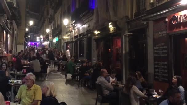 Madrid Espanha Ptu 2016 Pessoas Não Identificadas Bar Local Madrid — Vídeo de Stock