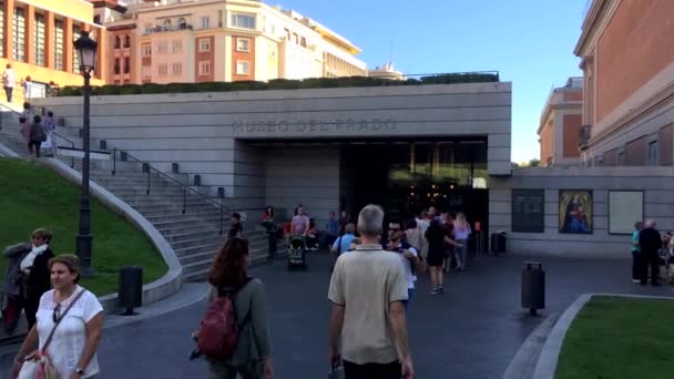 Madrid Španělsko Říjen2016 Vstup Muzea Prado Madridu Významné Turistické Památky — Stock video