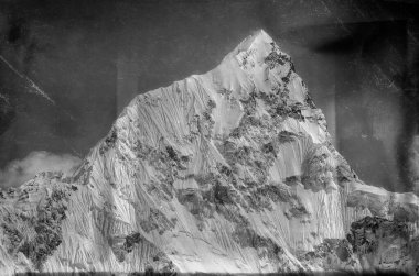 Himalayalar 'ın Nepal bölgesindeki sıradağları