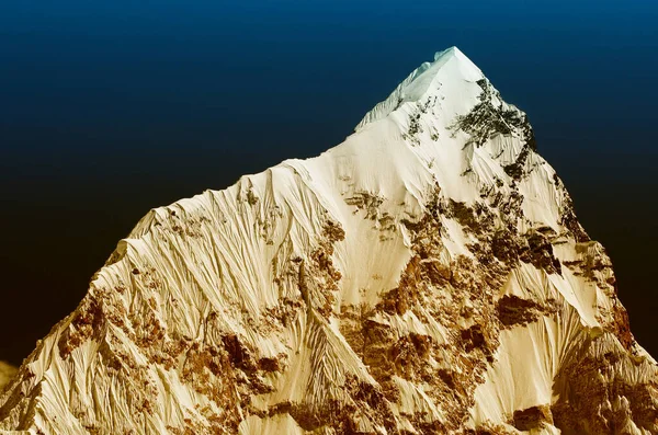 尼泊尔地区喜马拉雅山山脉 — 图库照片