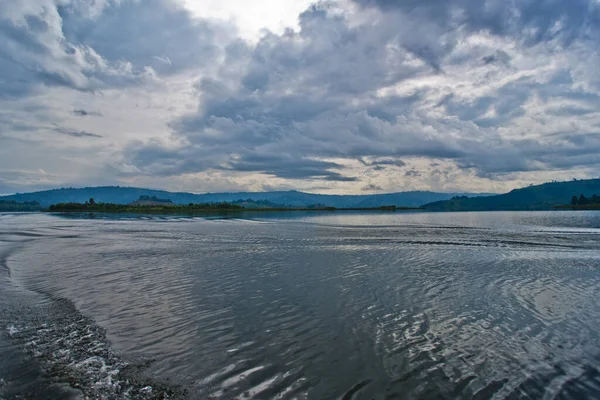 Озеро Буньоньи Уганде Африка Границе Угандой Демократической Республикой Конго Руандой — стоковое фото