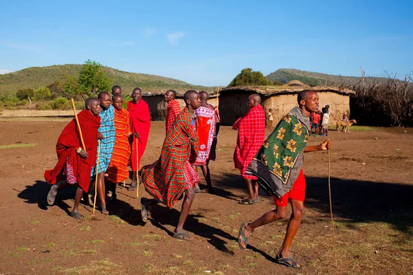 Unidentified Maasai Men Oct 2012 Maasai Mara Kenya Maasai Nilotic — Stock Photo, Image