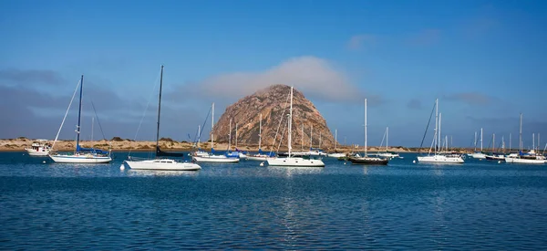 Morro Rock Bei Morro Bay Kalifornien Usa — Stockfoto