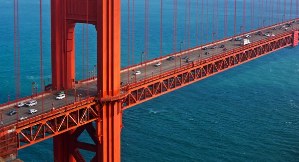 米国カリフォルニア州サンフランシスコのマリンヘッドランズから見たゴールデンゲートブリッジ — ストック写真