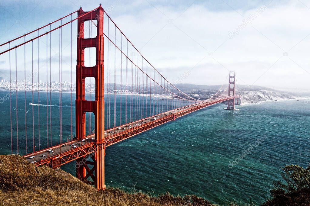 Golden Gate Bridge, San Francisco, California, USA.