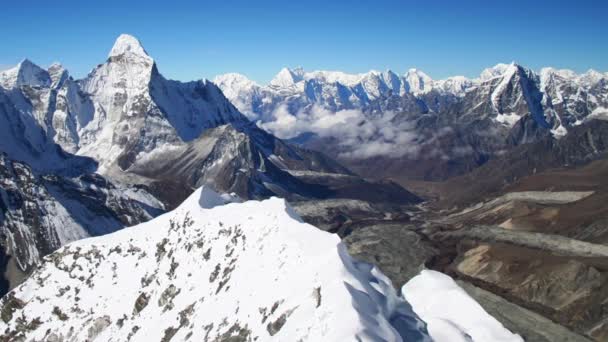 Ama Dablam Región Del Everest Del Himalaya Con Cientos Cumbres — Vídeo de stock