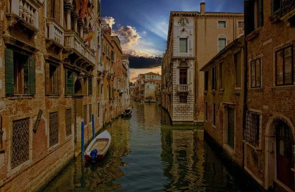 Romantico Canale Venezia Italia — Foto Stock