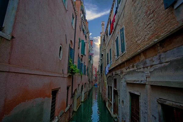 Romantyczny Kanał Wenecji Włochy — Zdjęcie stockowe